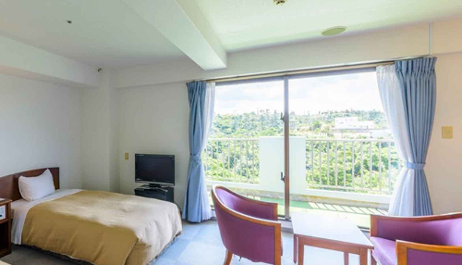Standard room (double) - Kanehide Onna Marine View Palace