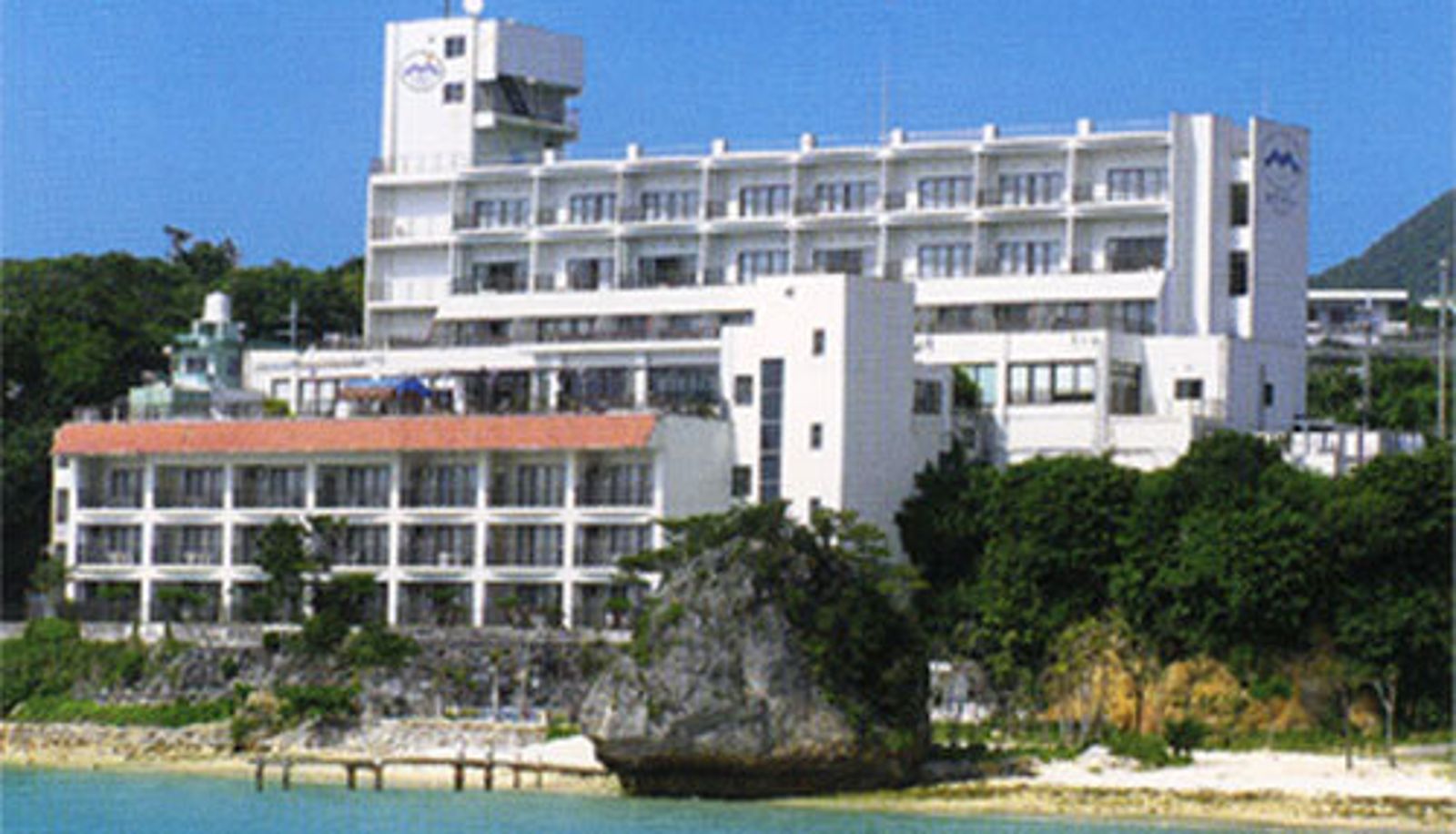 Außenansicht - Hotel Motobu Resort