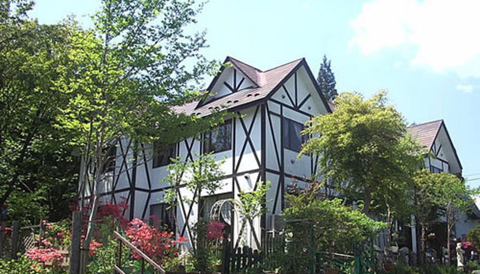 Exterior view - Pondtail
