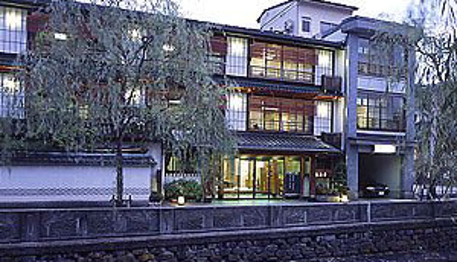 Außenansicht - (RYOKAN) Kinosaki Onsen Ryokan Akaishiya