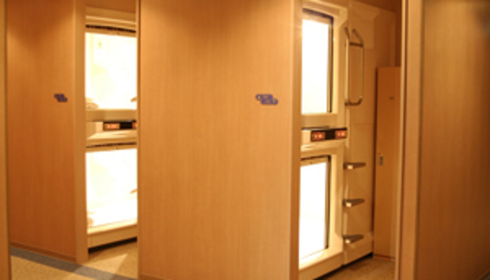 Standard room (double) - Asahi Sauna Capsule Inn Hirosaki