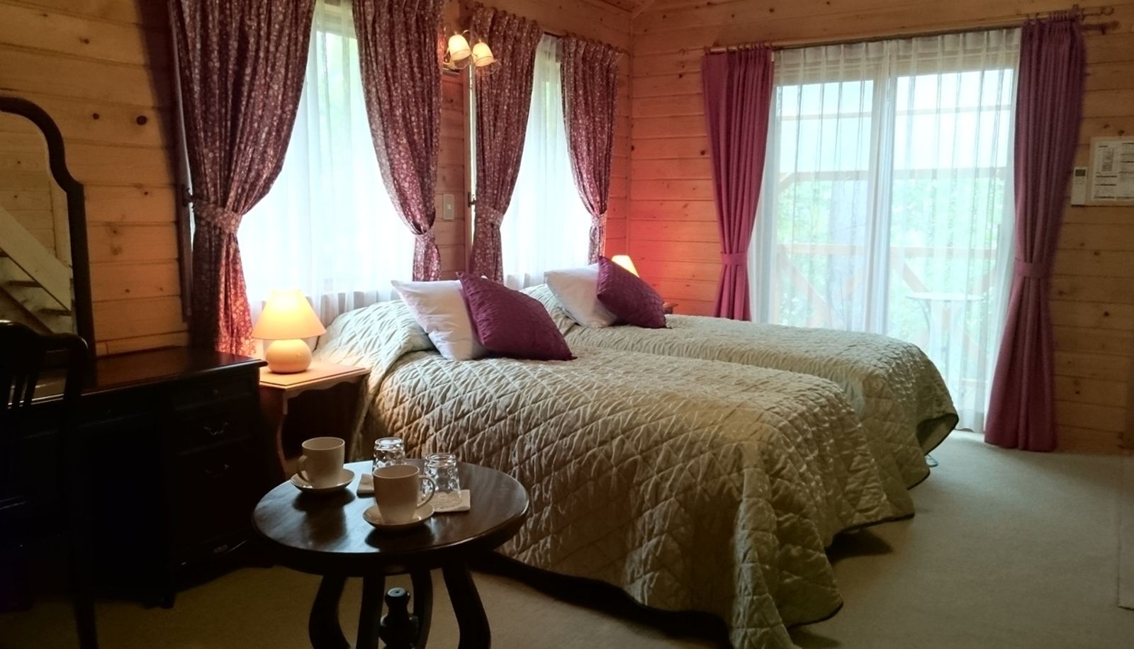 Vierpersoonskamer - Log Hotel Early Bird