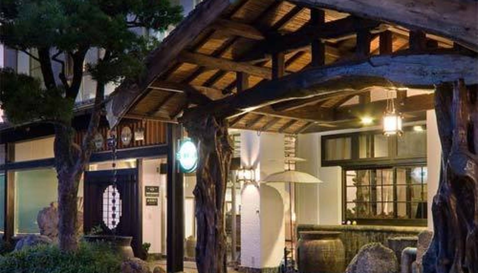 Außenansicht - (RYOKAN) Shimanami Kaido Restaurant & Ryokan Fujimien