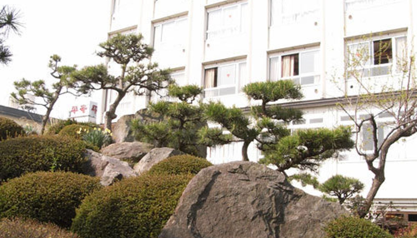 Widok na zewnątrz - (RYOKAN) Isawa Onsen Hotel Heian