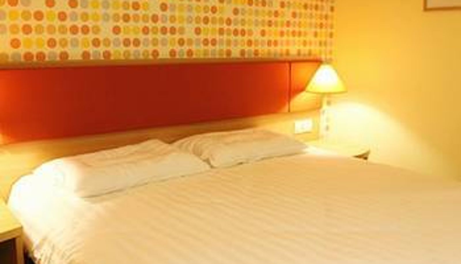 Zimmer - Zhenjiang  Danyang Glasses City  Zhongshan Road Home Inn - Piper Cloud Hotel