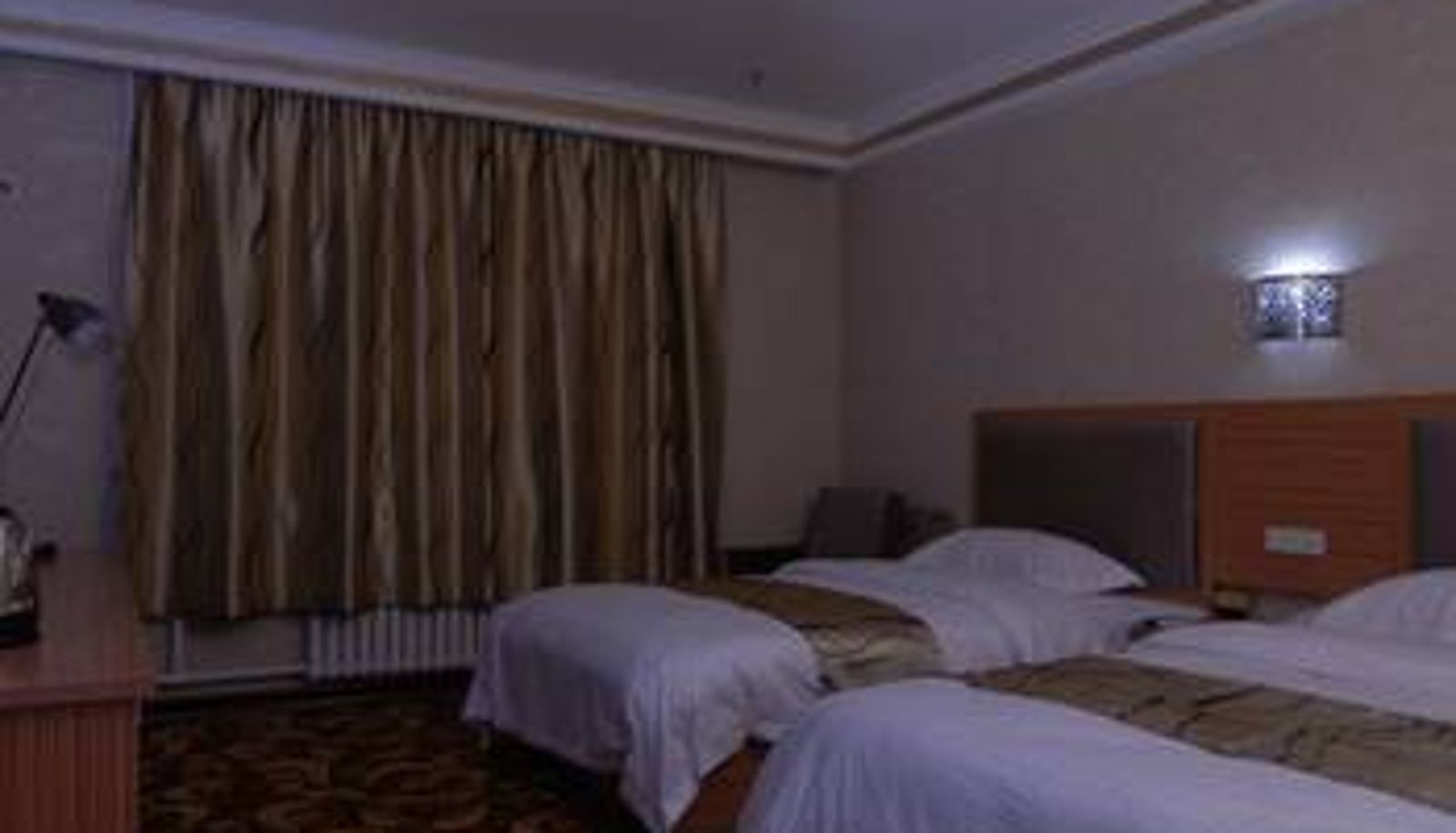 Room - Jinzhiyuan Bussiness Hotel