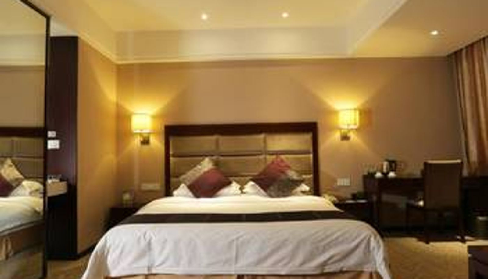Zimmer - Menfut Hotel