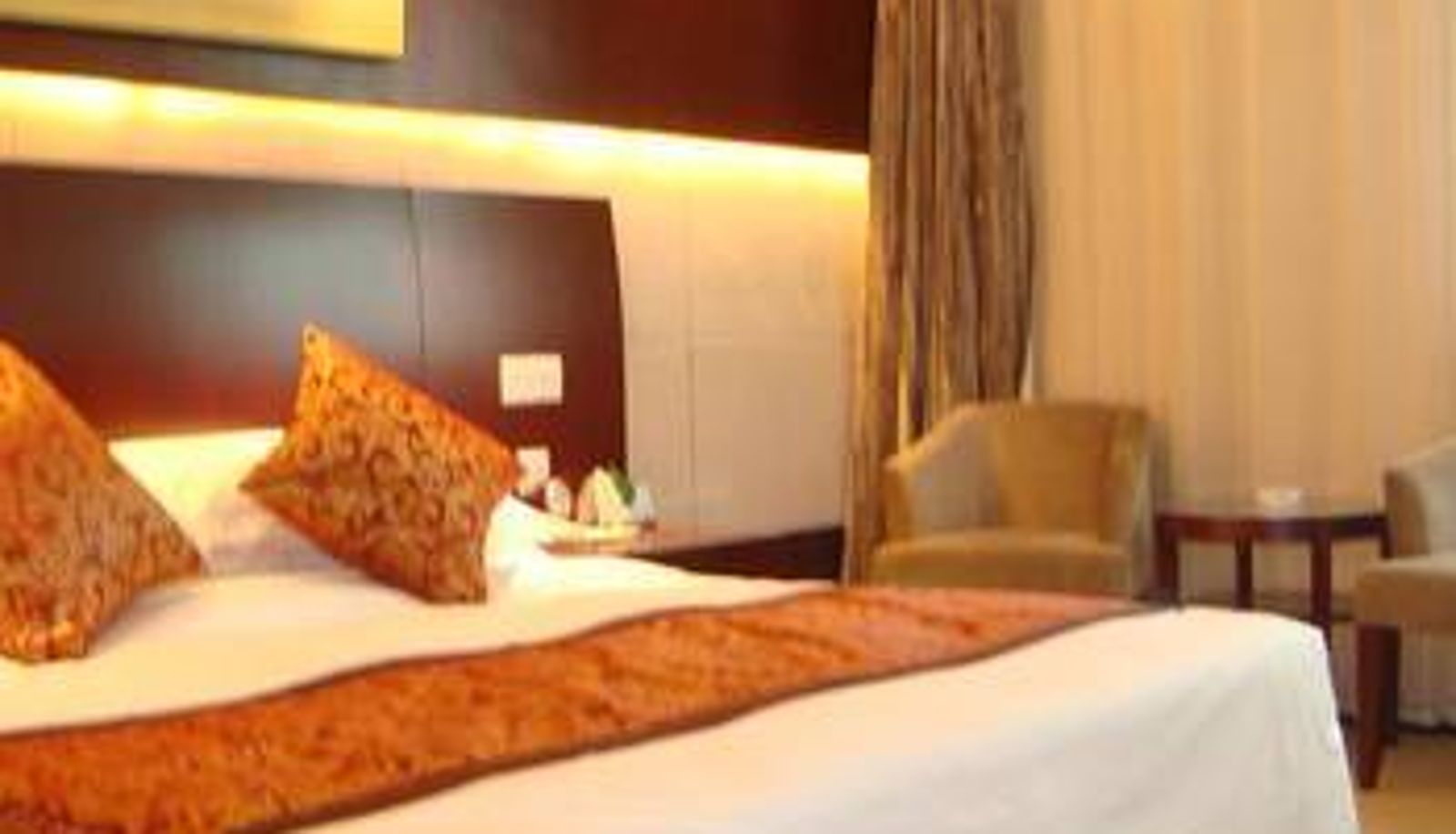 Room - Golden Sunshine Hotel - Danyang