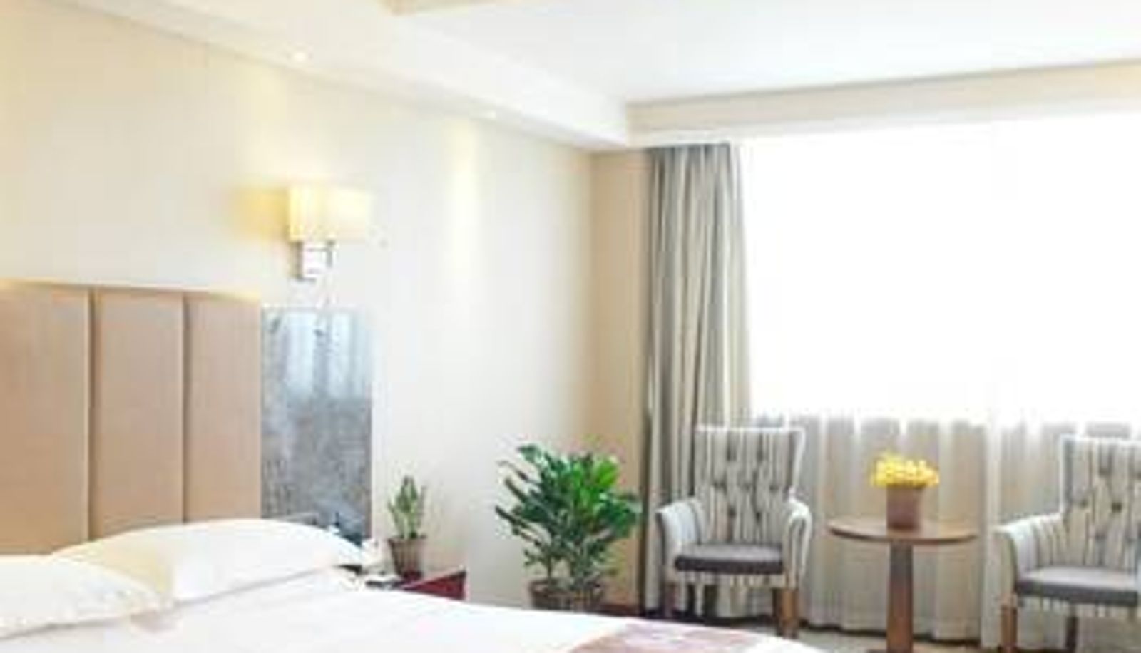Room - Fortune Hotel