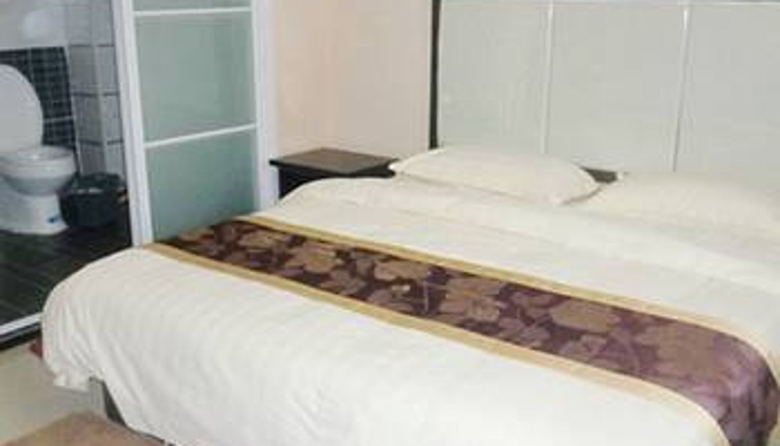 Habitación - Golden Business Hotel