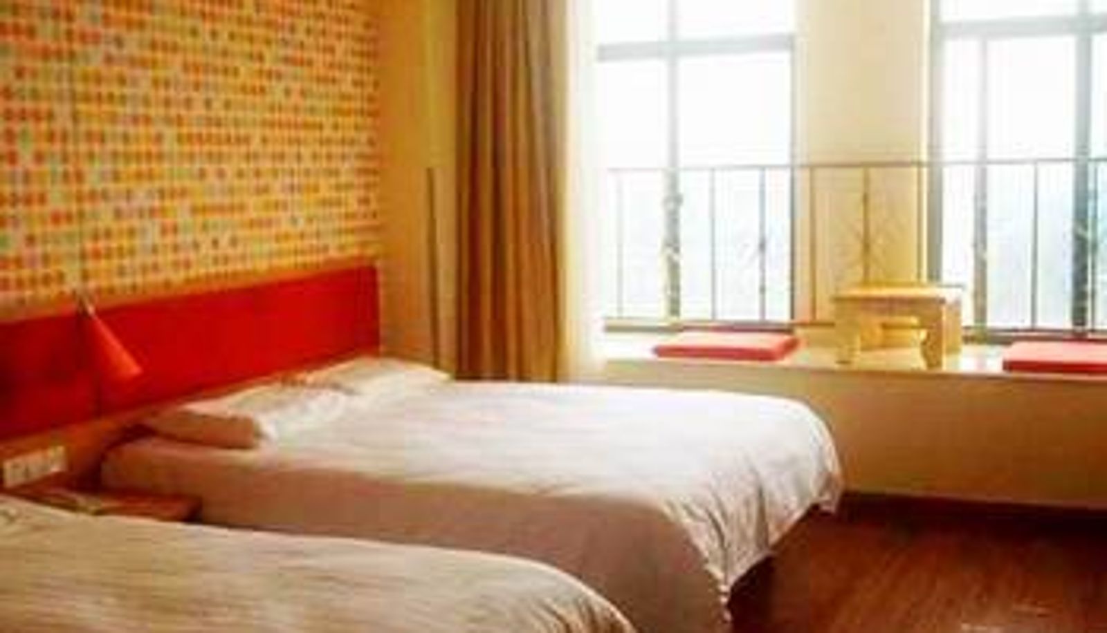 Zimmer - Home Inn Hotel