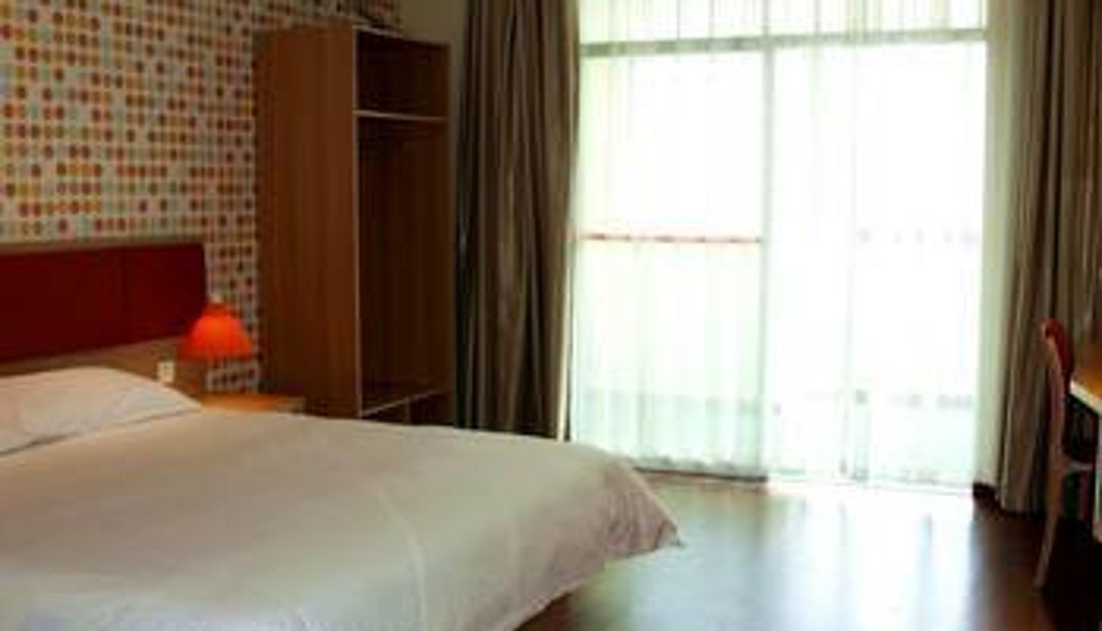 Habitación - Home Inn (Jiaxing Economic Development Zone College Store)