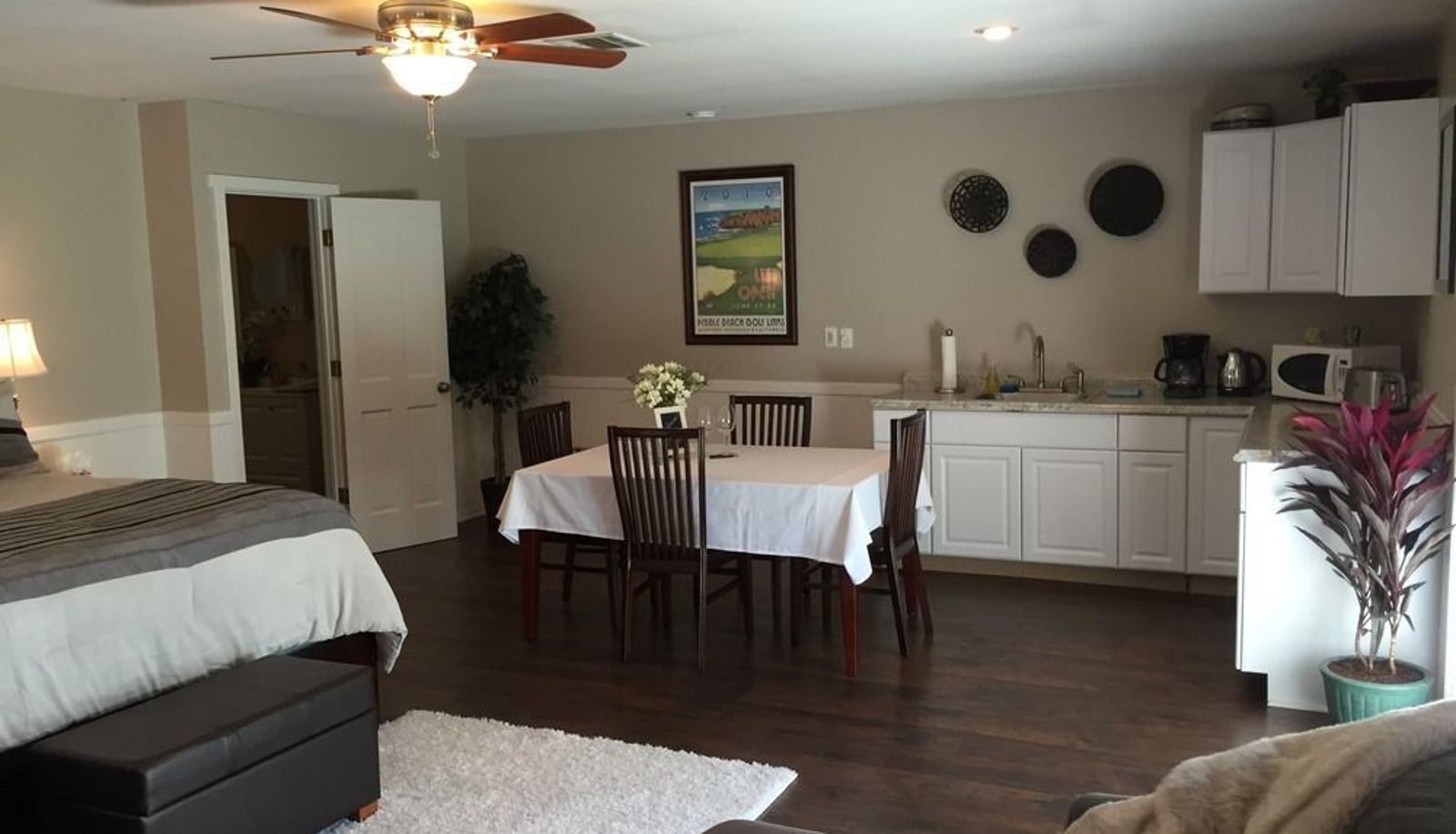 Standardzimmer - Creekside Bed & Breakfast