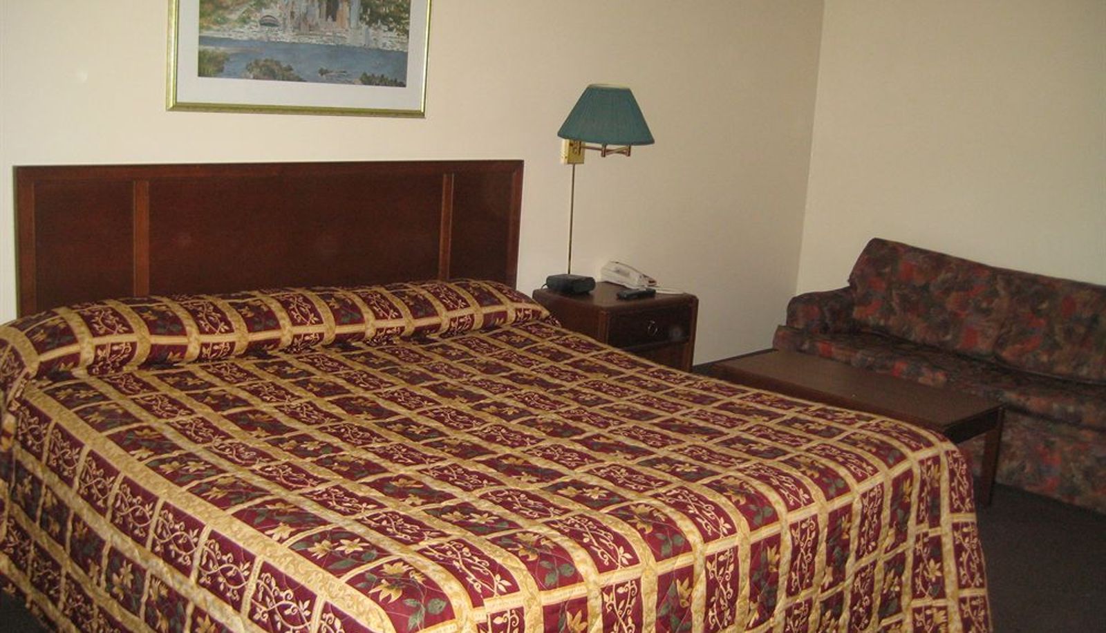 Camera standard - Mid-Town Hotel