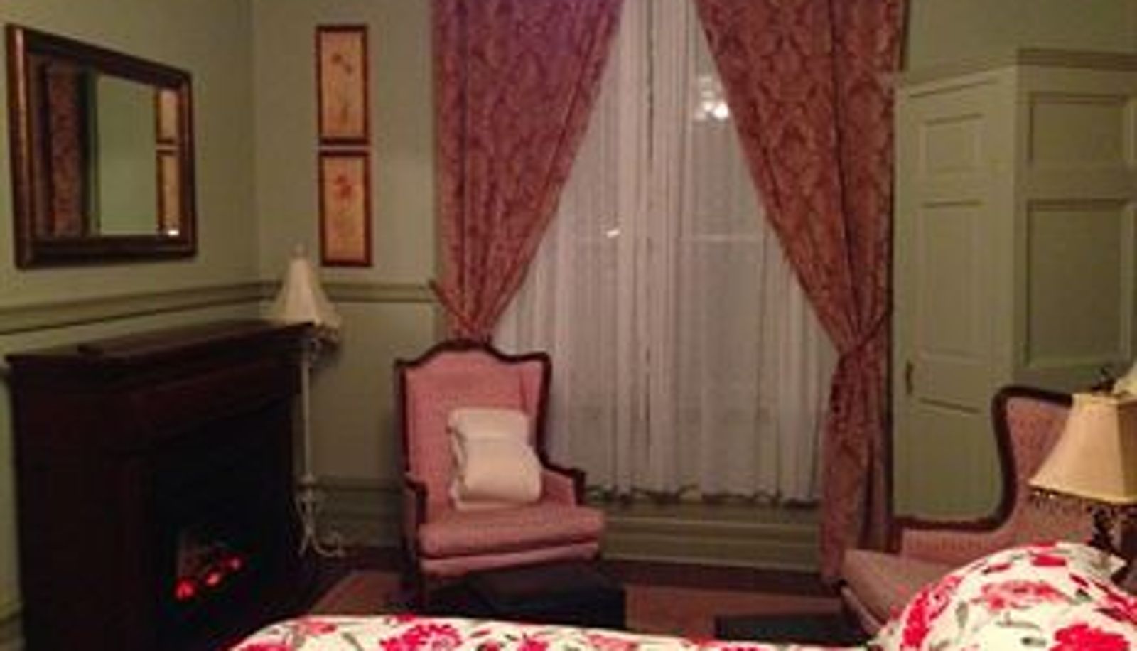 Info - The Egan Inn