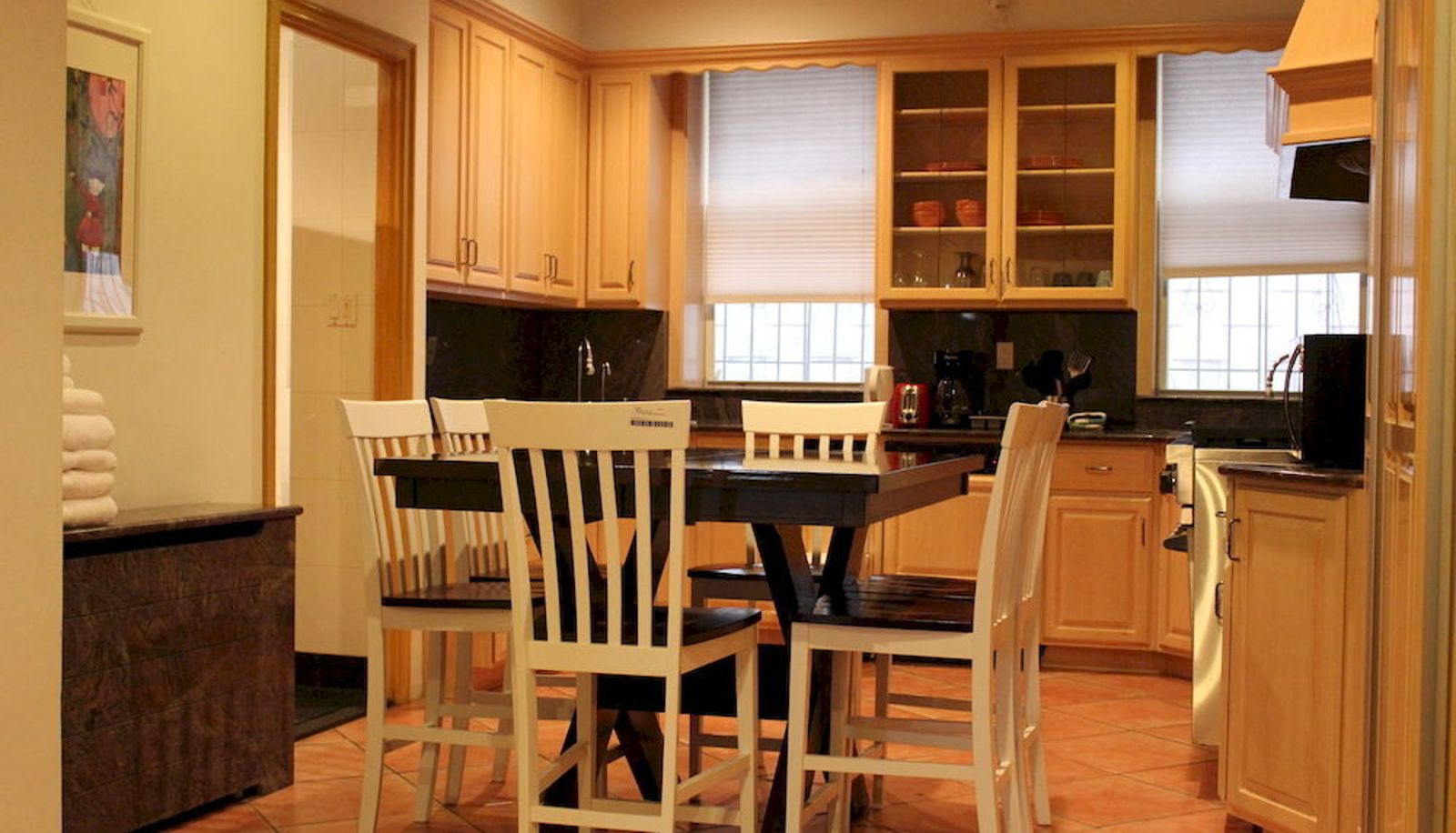 Kitchen area in the room - Willamsburg Apartments