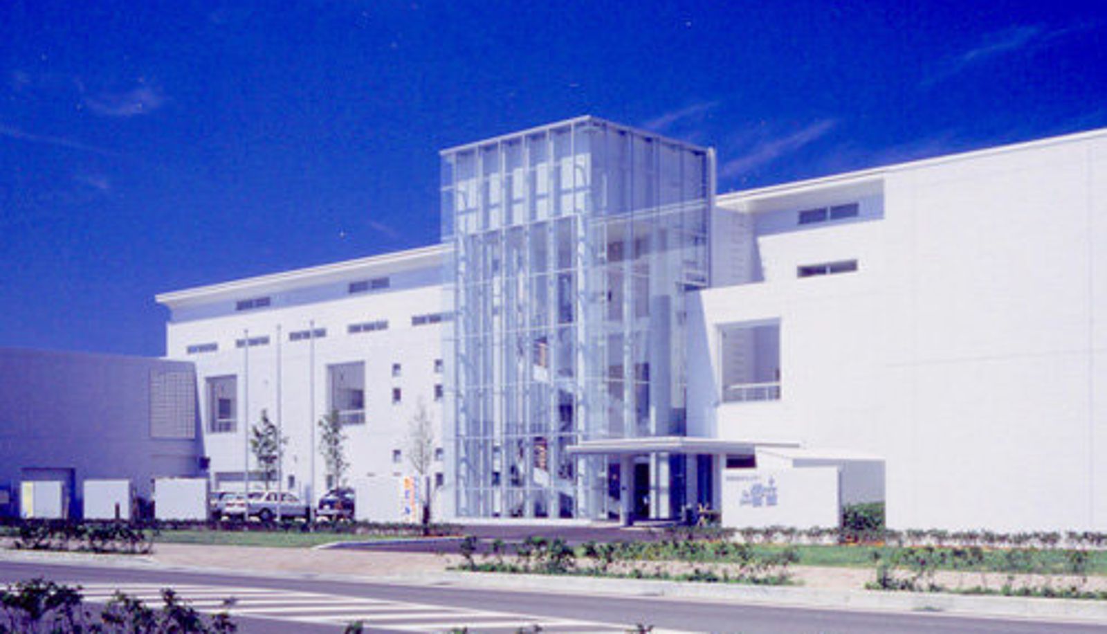 Exterior view - Sea Youth Lion