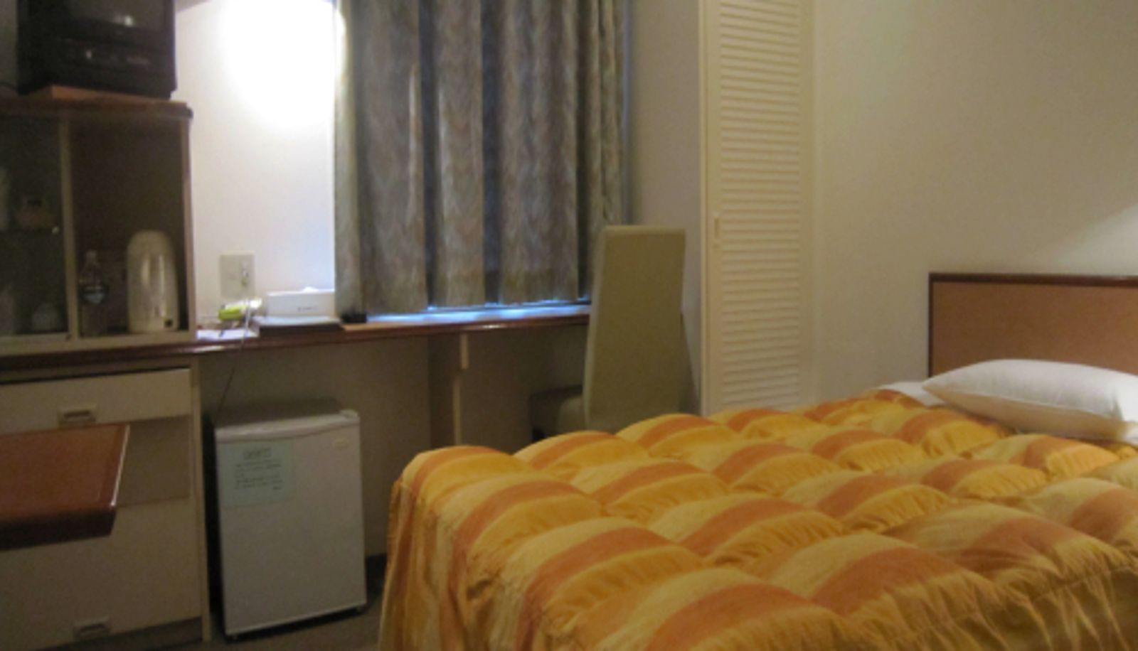 Standard room (double) - Osakateikoku Hotel