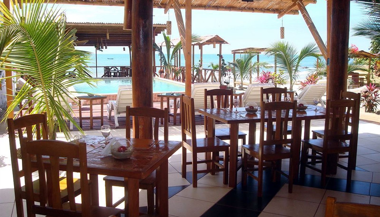Restaurant - Los Balcones de Zorritos