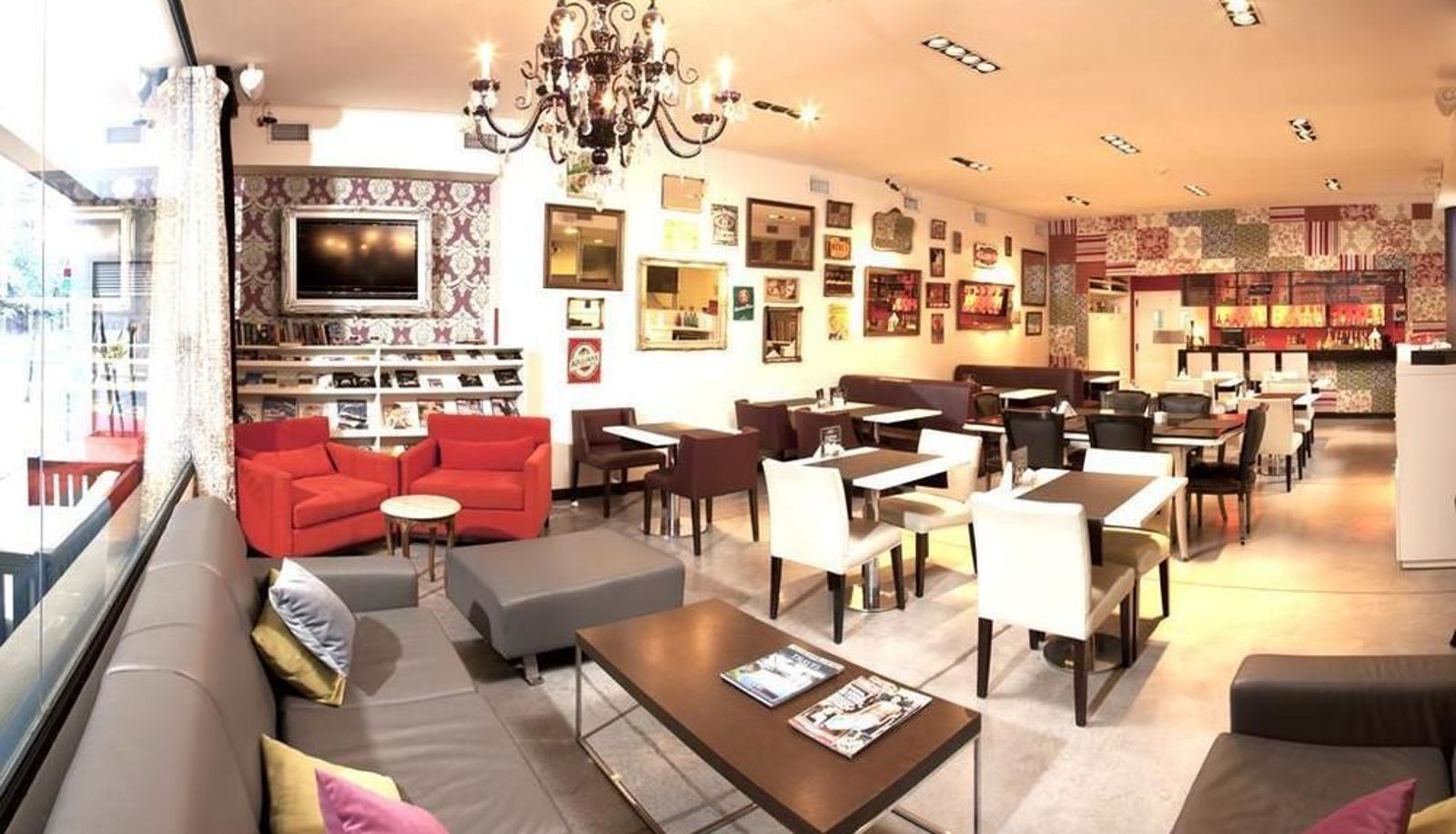 Restaurant - Be Too Loft Hotel