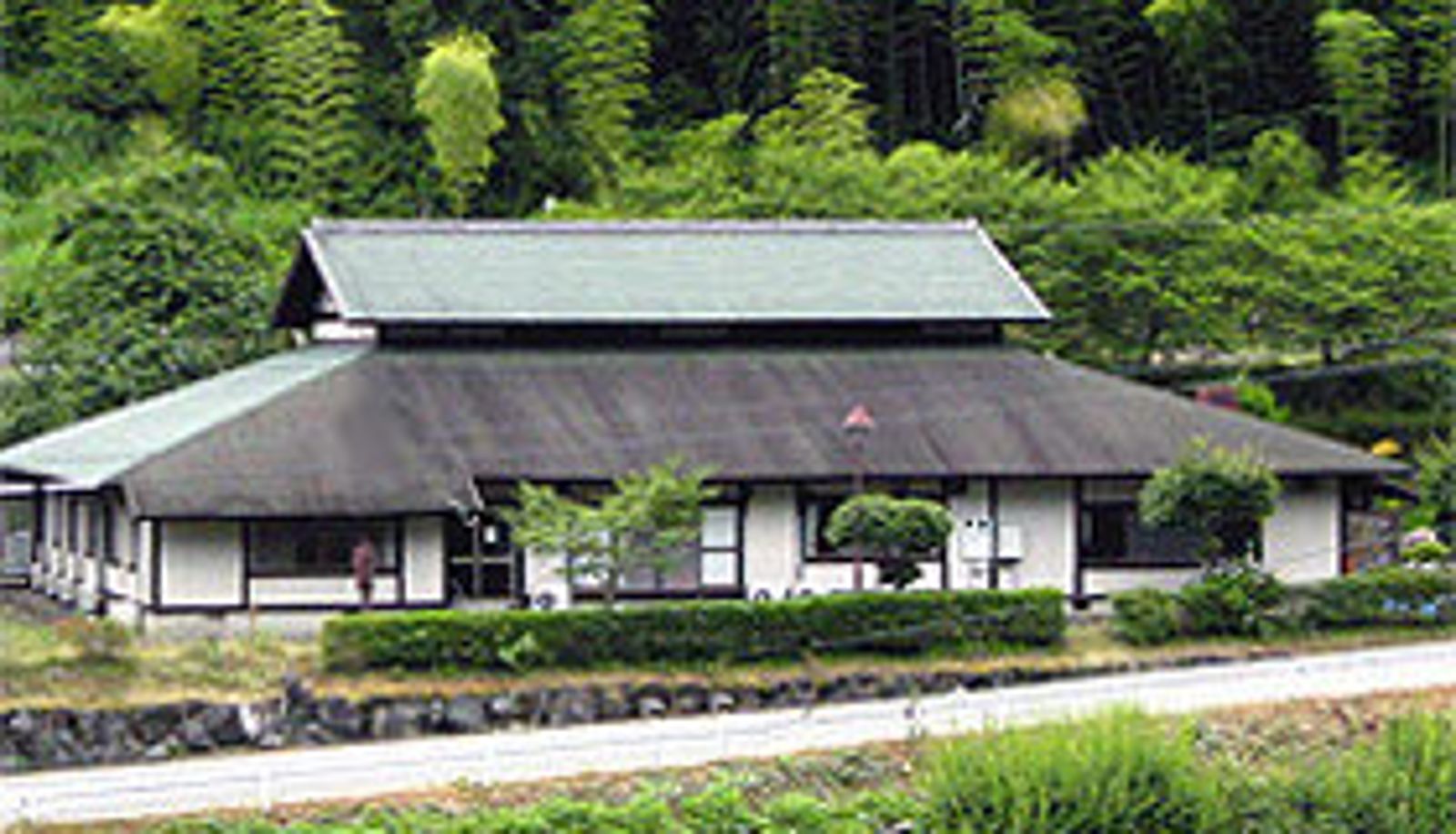 Exterior view - Kyotofu Wachi Seishonen Yama no Ie