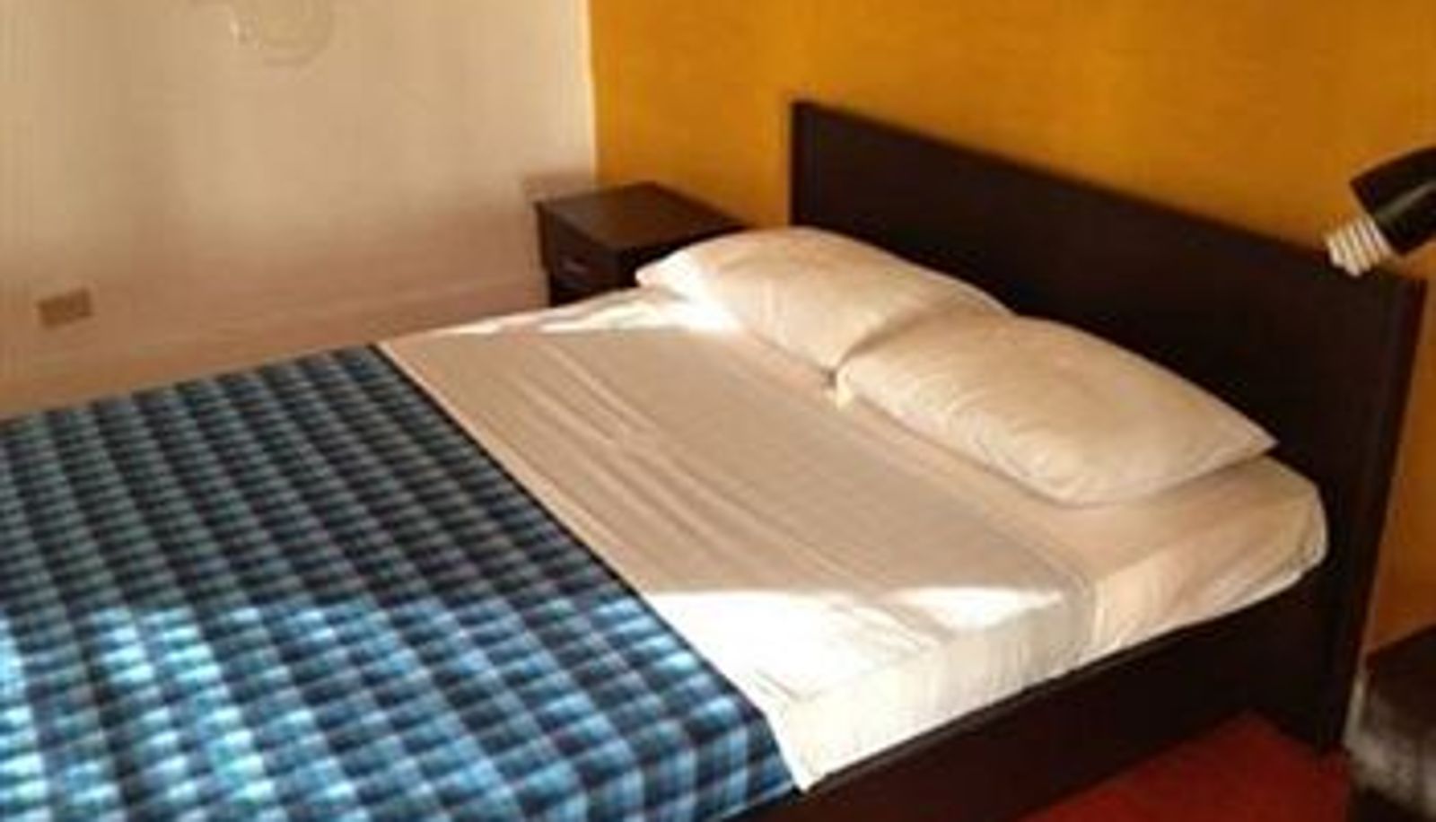 Standard room (single) - La Playa Hostel
