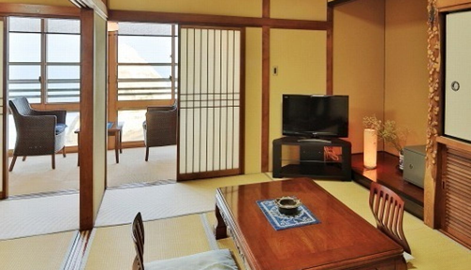 Zimmer mit Meerblick - (RYOKAN) Futatsushima Kanko Hotel