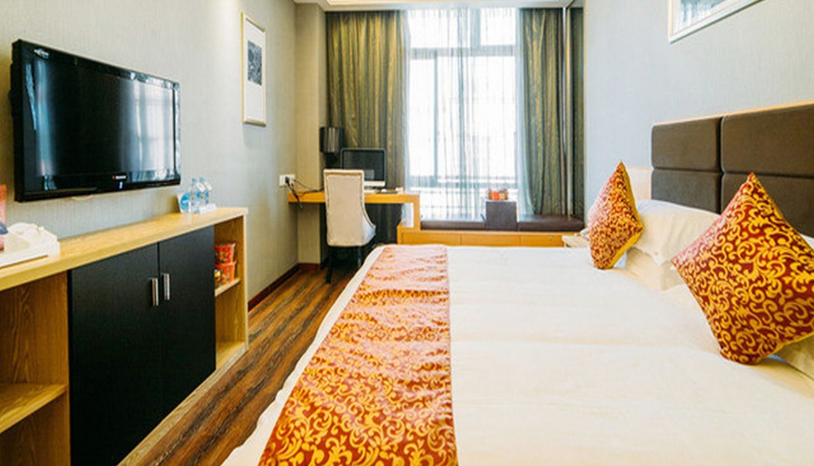 Hotel Innenbereich - Longfeng Hotel