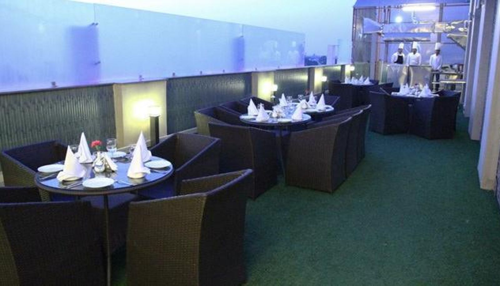 Ontbijtzaal in het restaurant - Country Inn Amritsar