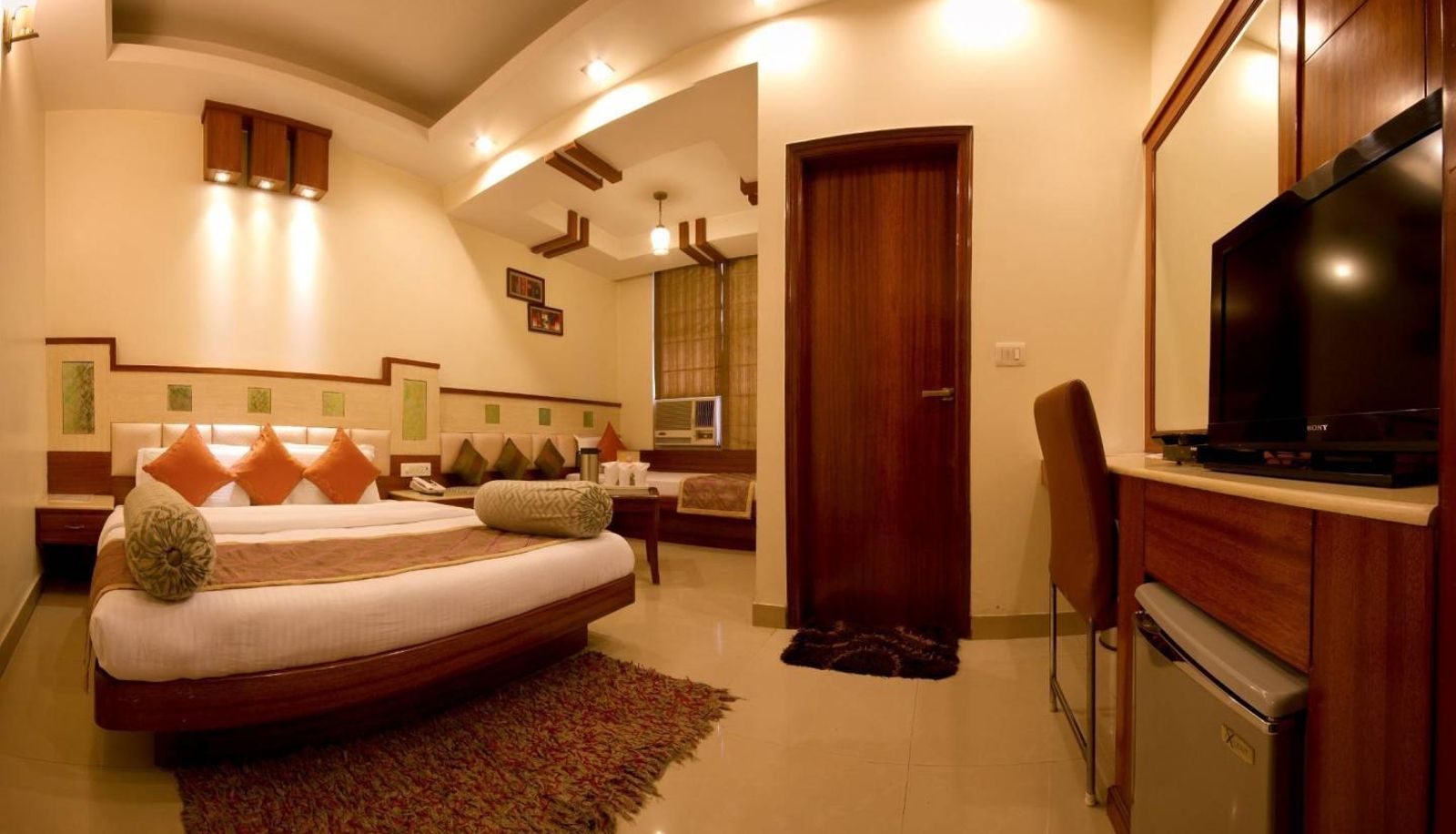 Info - Hotel Aster Inn