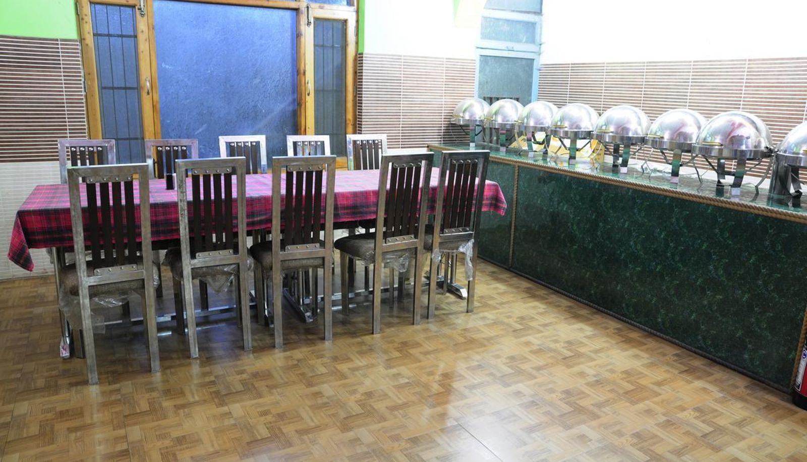 Sala śniadaniowa w restauracji - Chichoga Holiday Inn