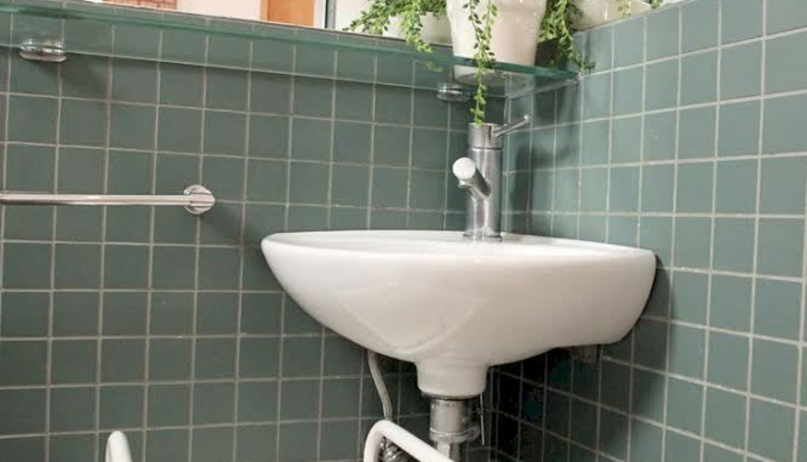 Bathroom - No 49 - The Streets Apartments Barcelona