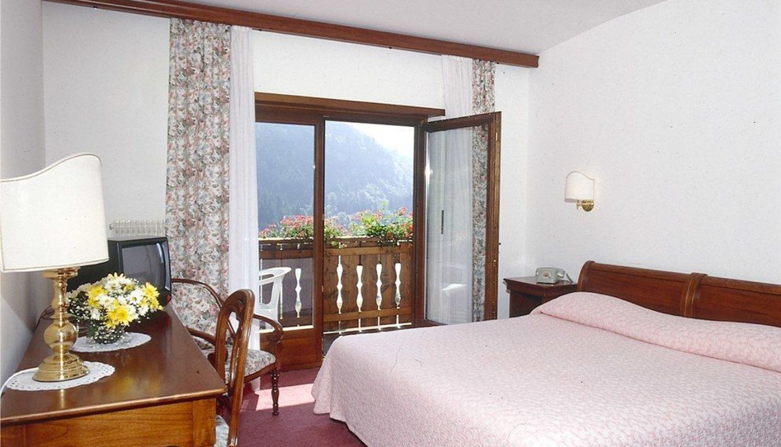 Chambre Standard - Hotel Ariston