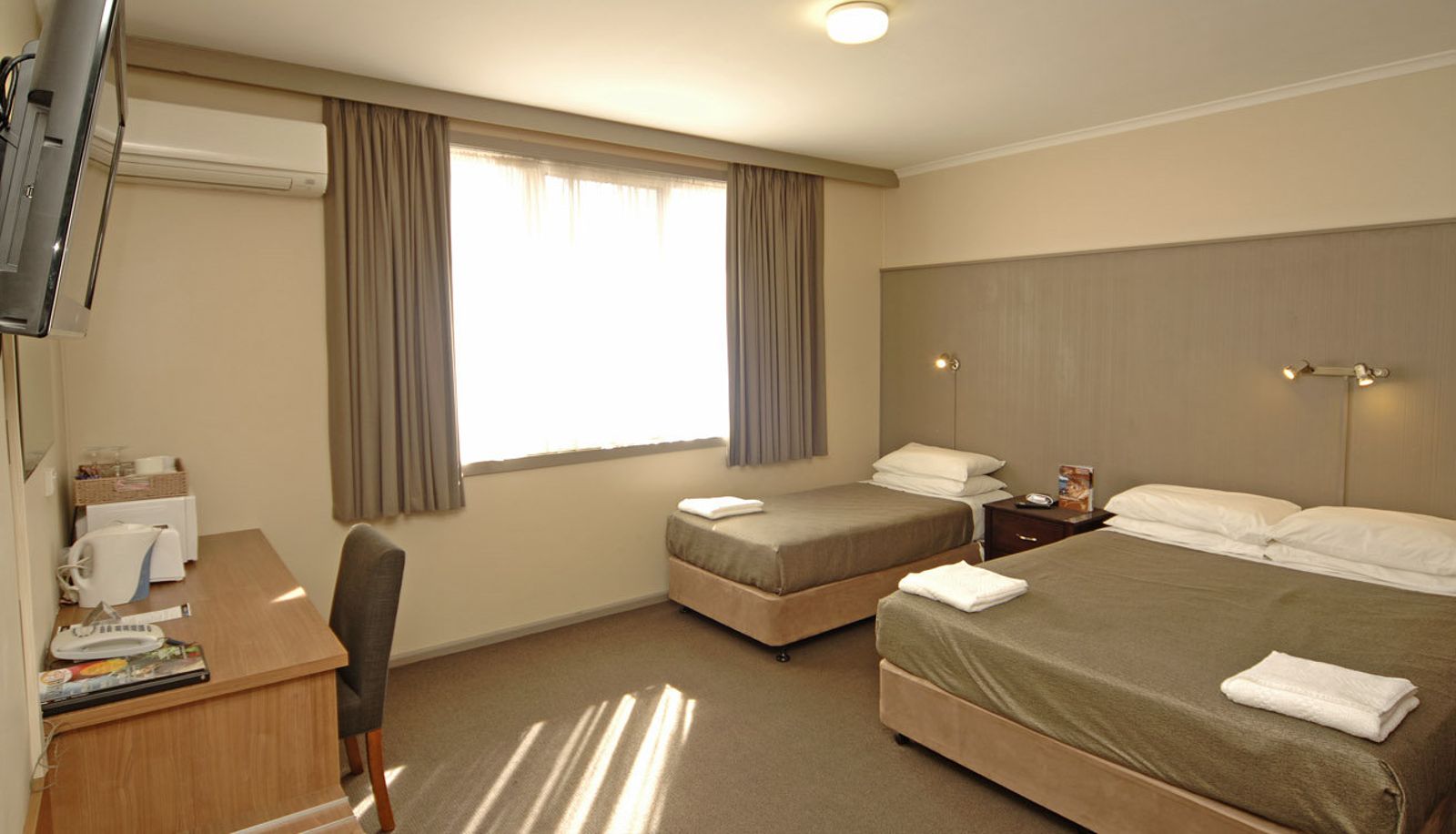 Info - Argosy Motor Inn Devonport