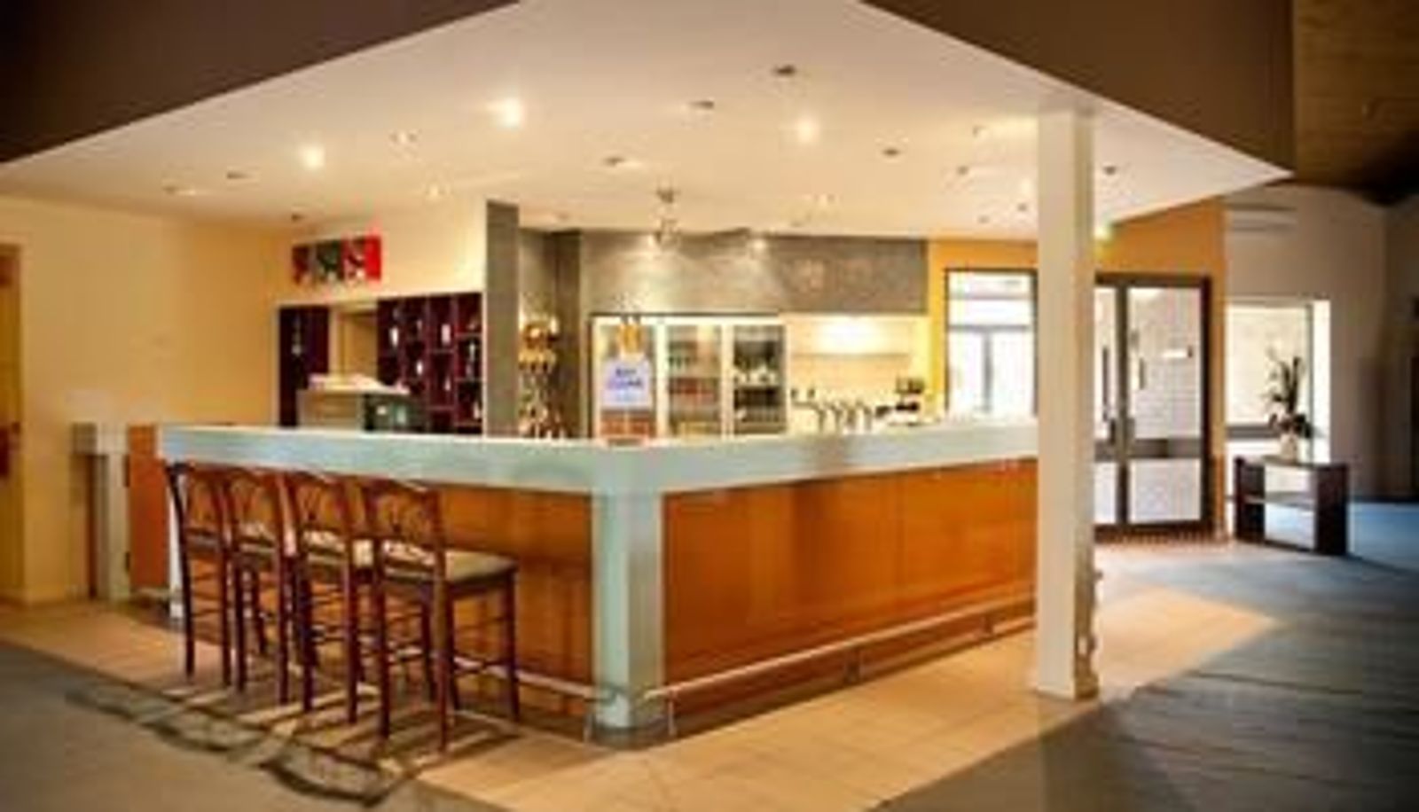 Bar - Country Comfort Mt Gambier