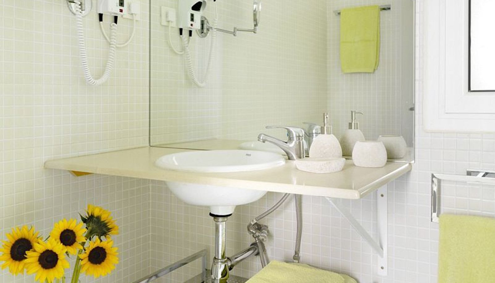 Badezimmer - Plaza Cataluña Apartments