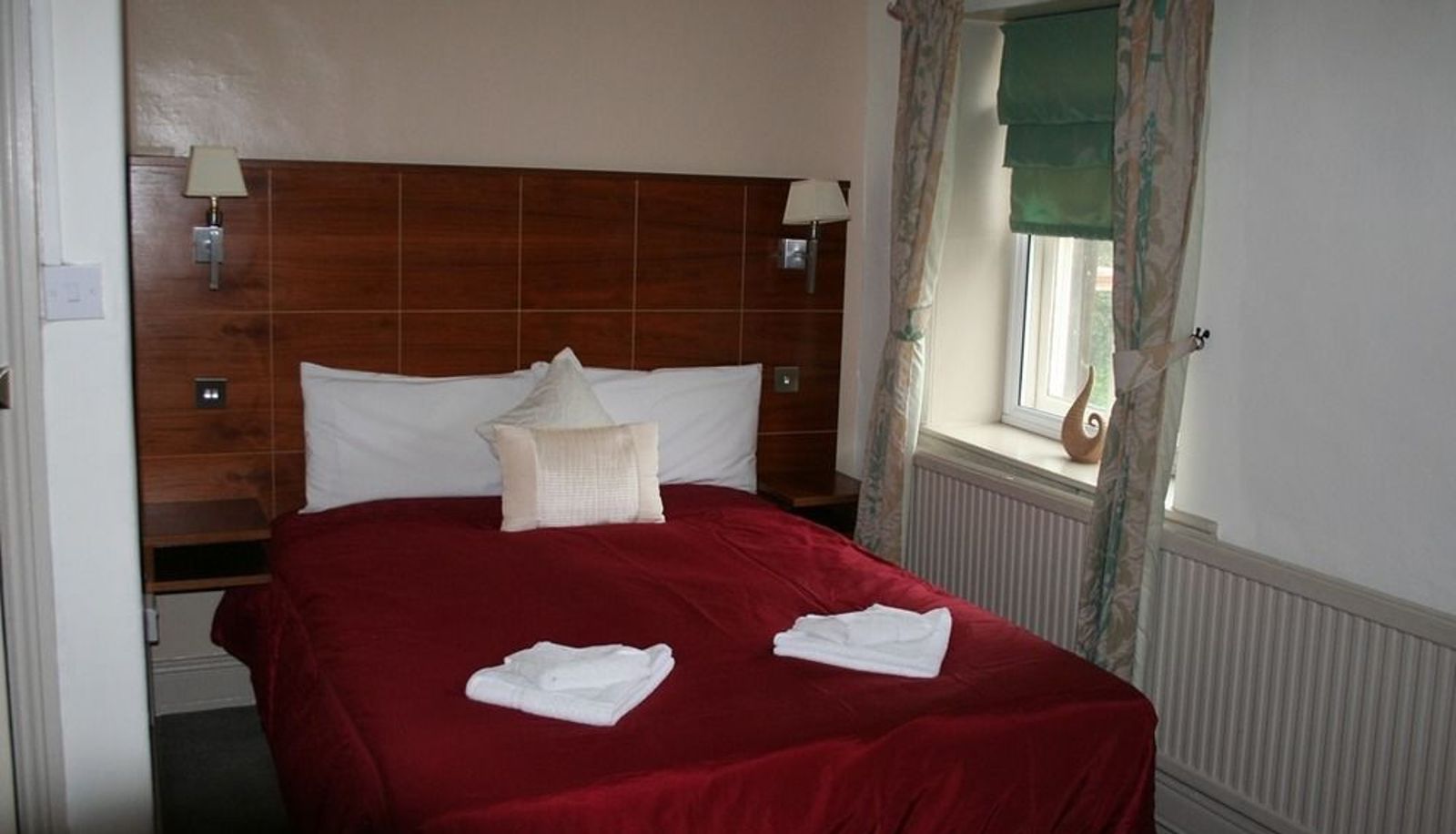 Suite - The Greyhound Hotel