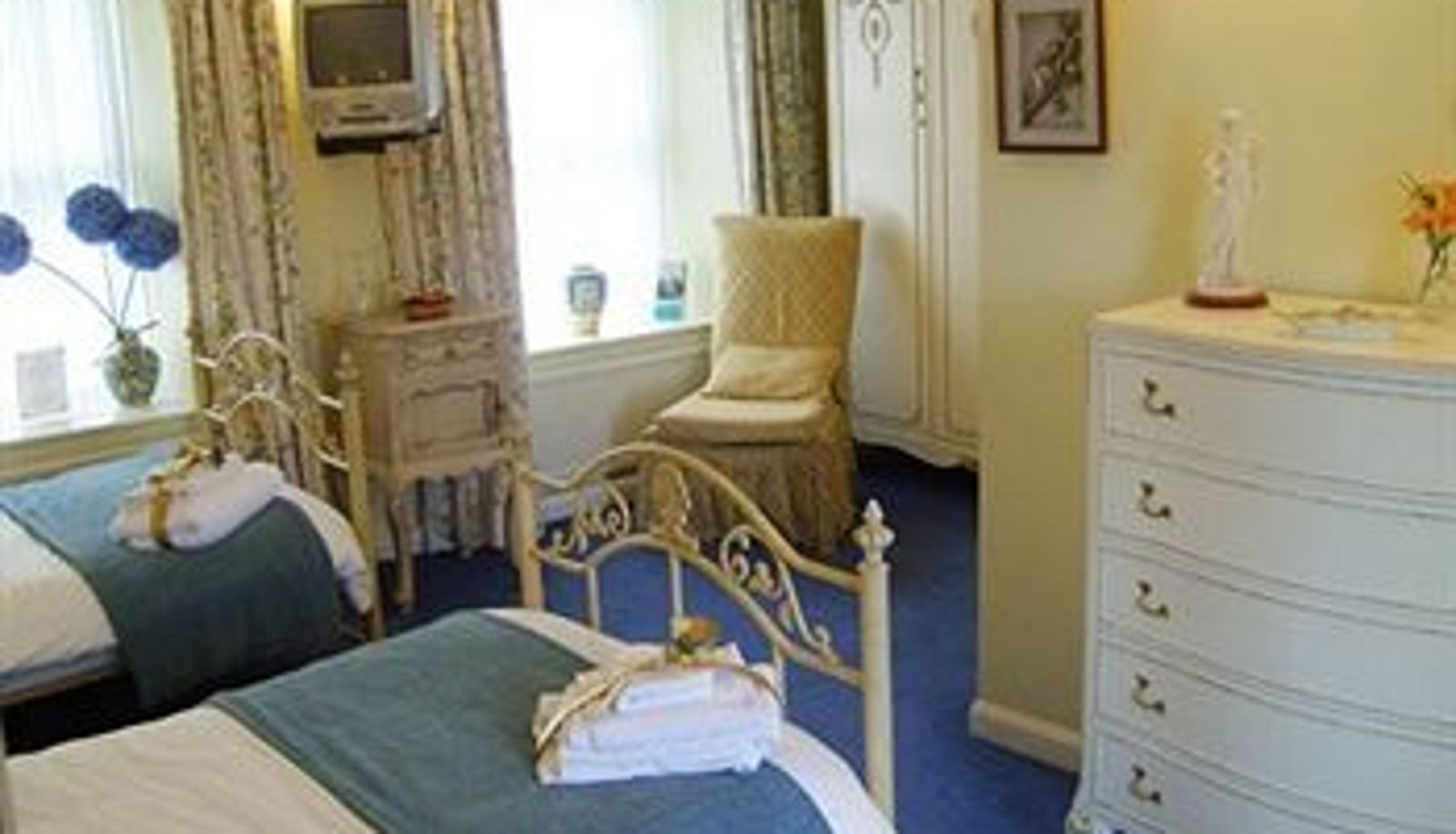 Standard room (single) - The Manor House