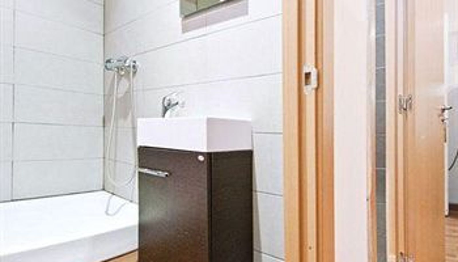 Badkamer - Emily Alhambra Hostal