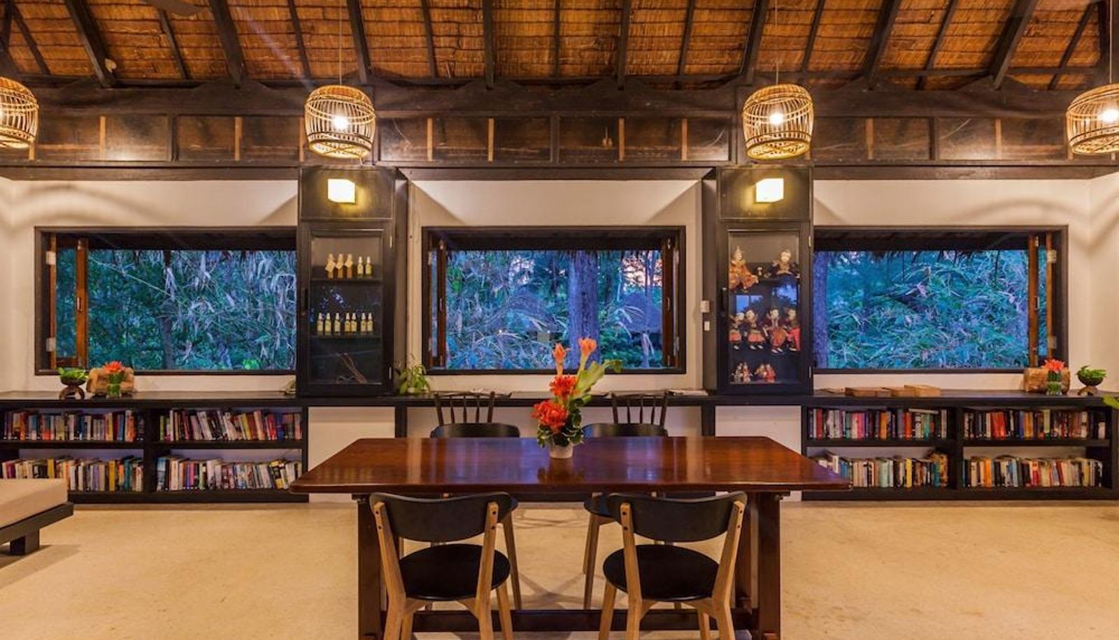 Hotel interior - Haadson Resort