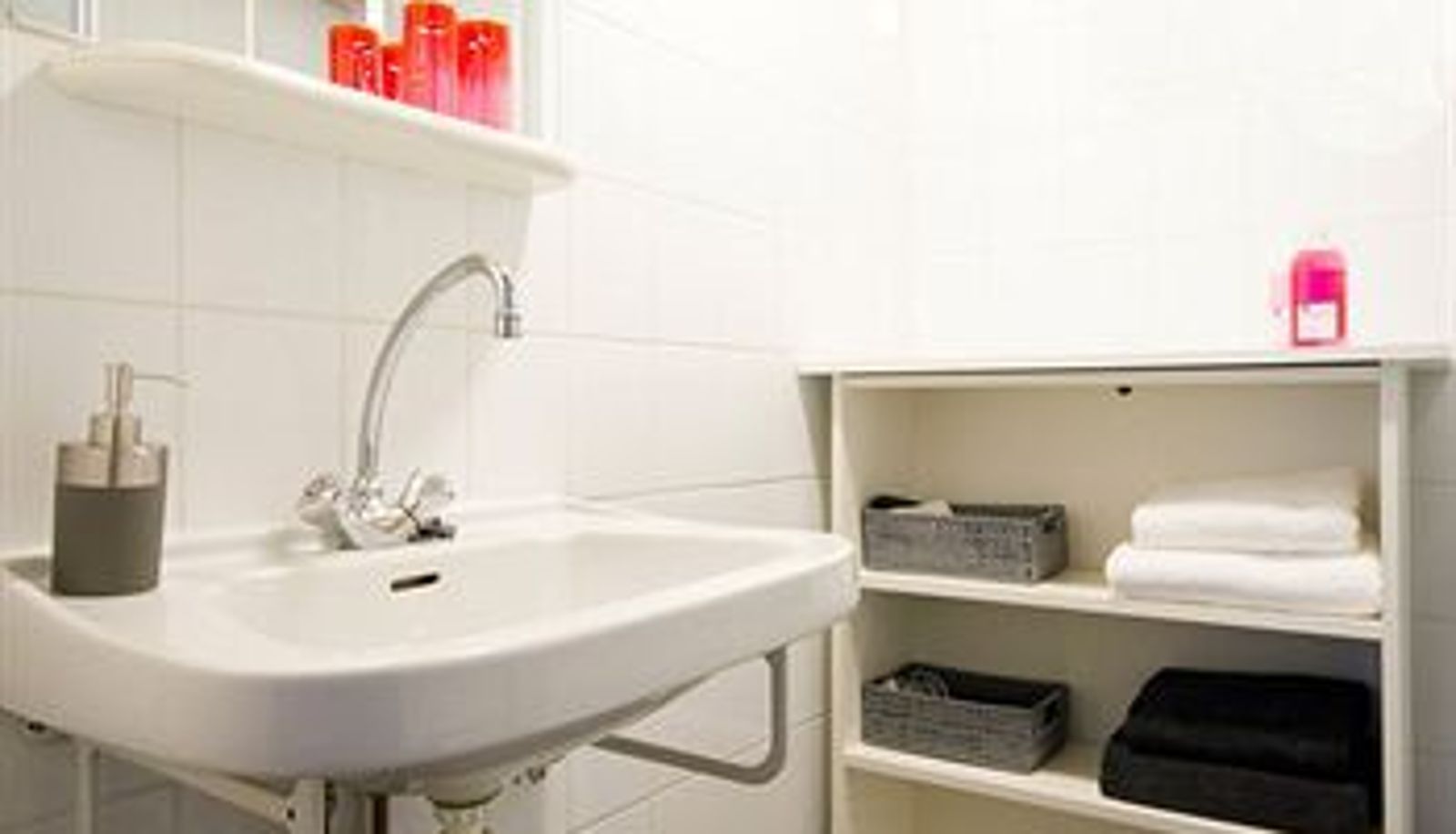Bathroom - Villa Artemitiae