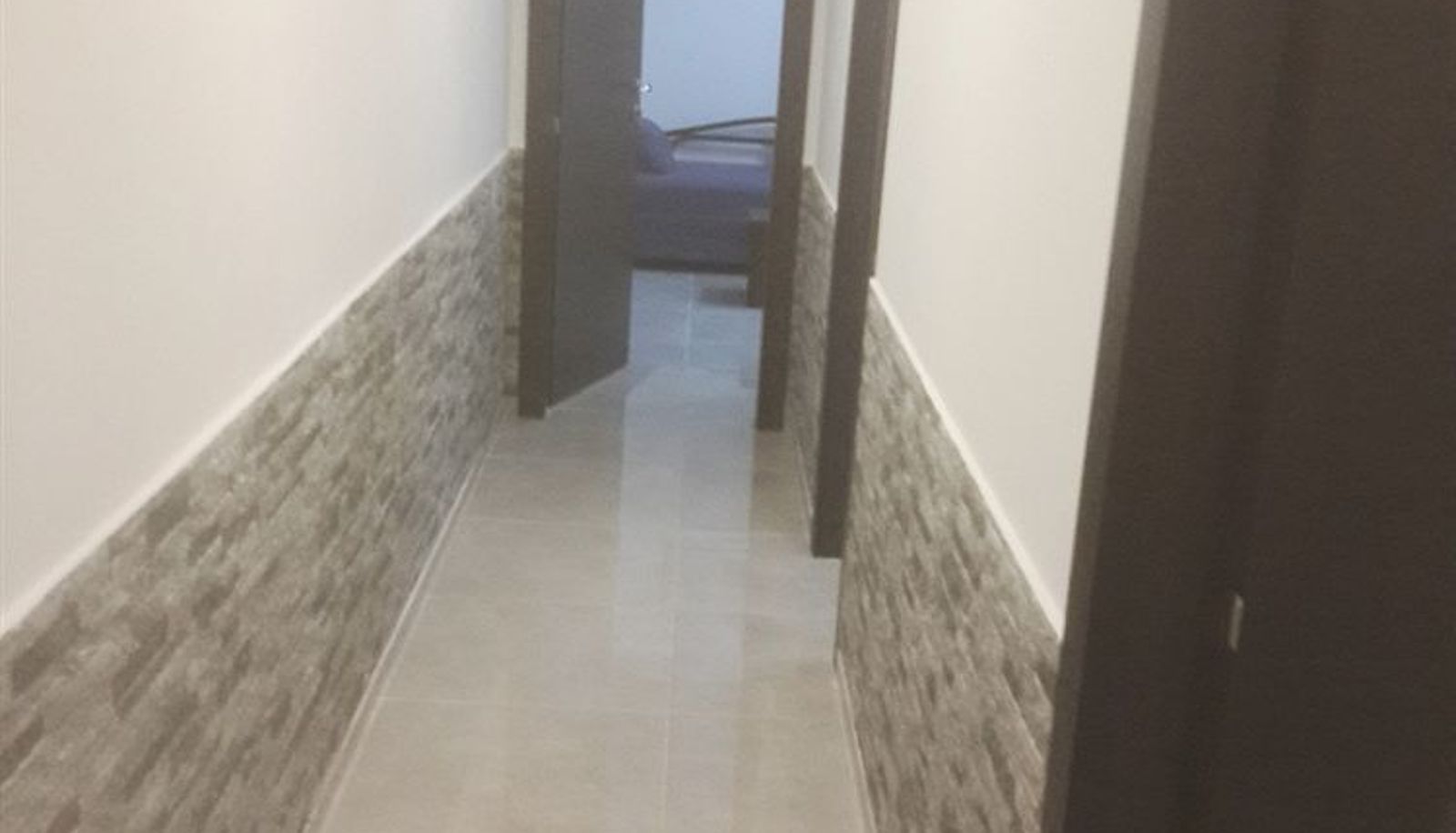 Hotel interior - Camelot Suites Motel