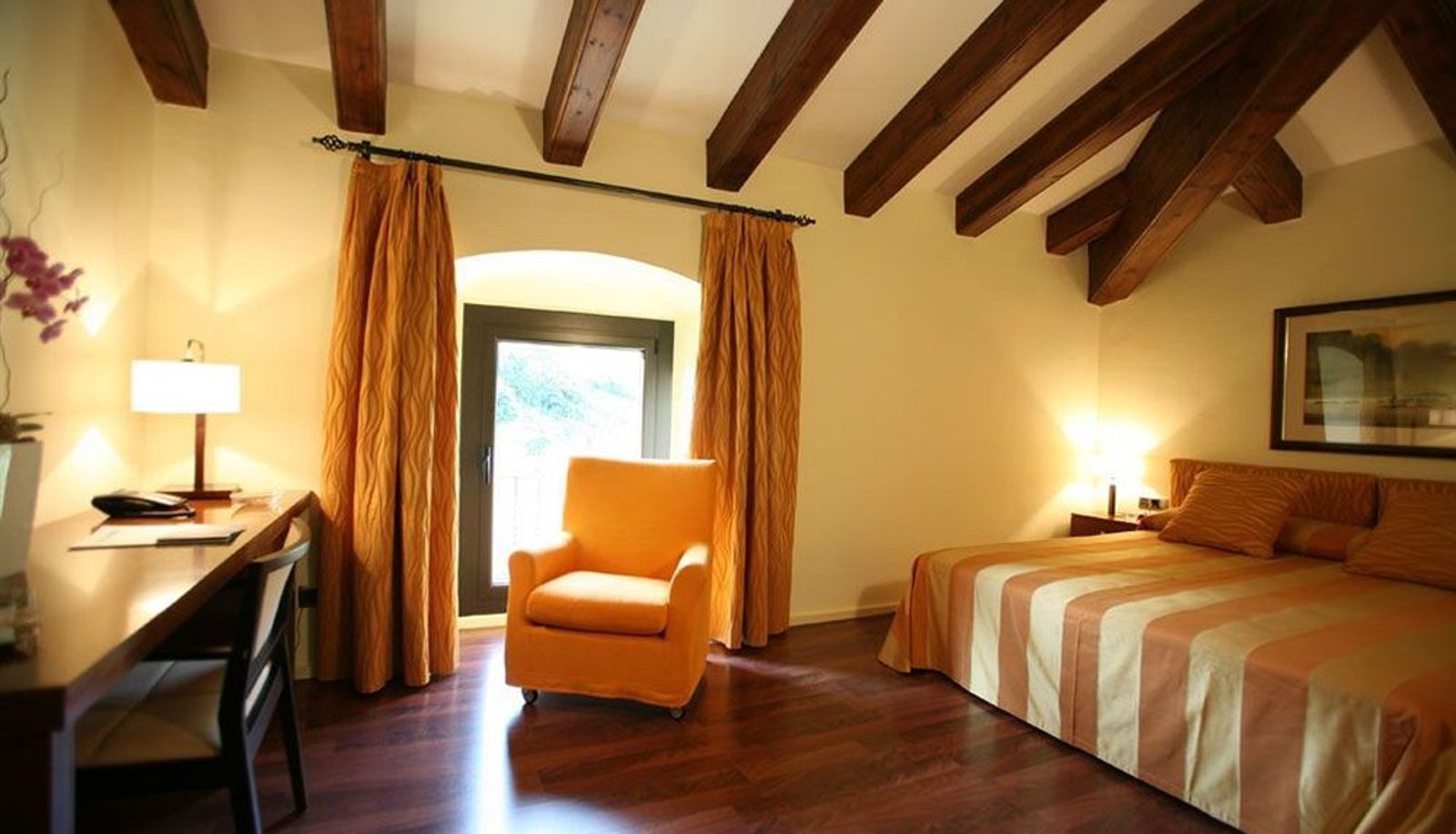 Standard room - Relais du Silence Castell de l'Oliver