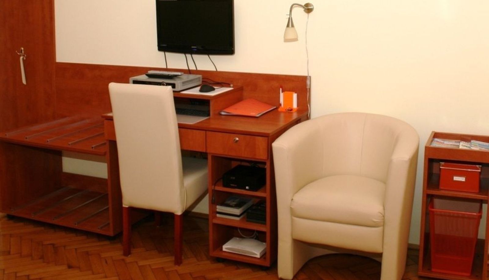 Centrum biznesowe - Paprika Apartman