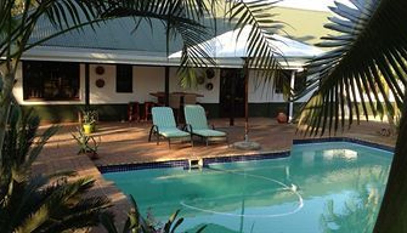 Zwembad - B&B Orange