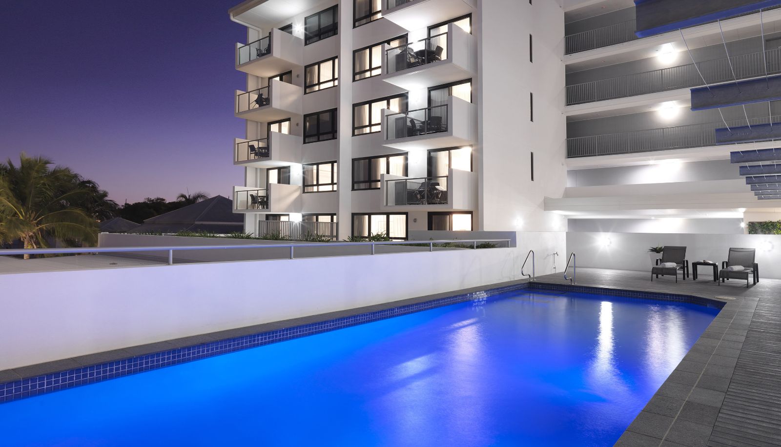 Pool - Oaks Mackay Carlyle Suites
