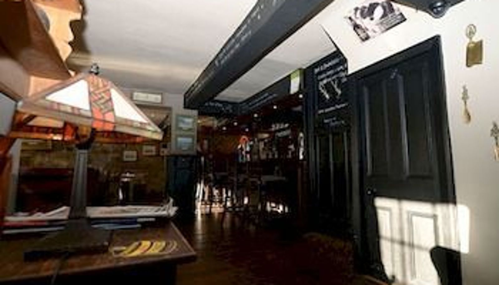 Hotel interior - The Bruce Arms