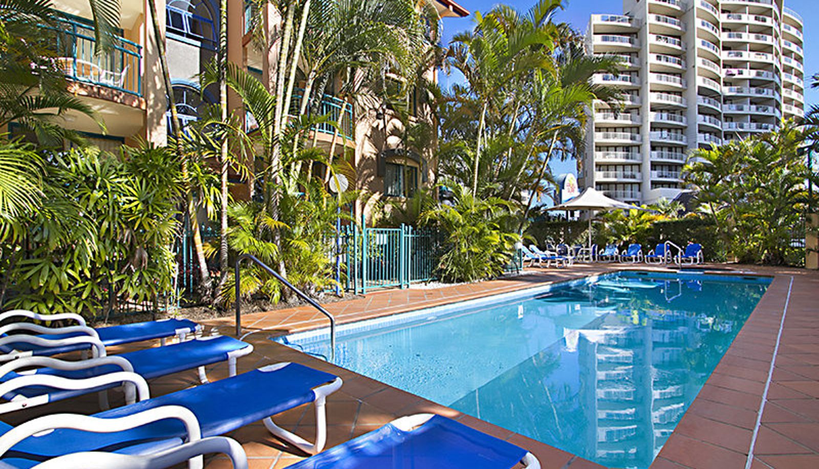 Piscina - Aruba Surf Resort
