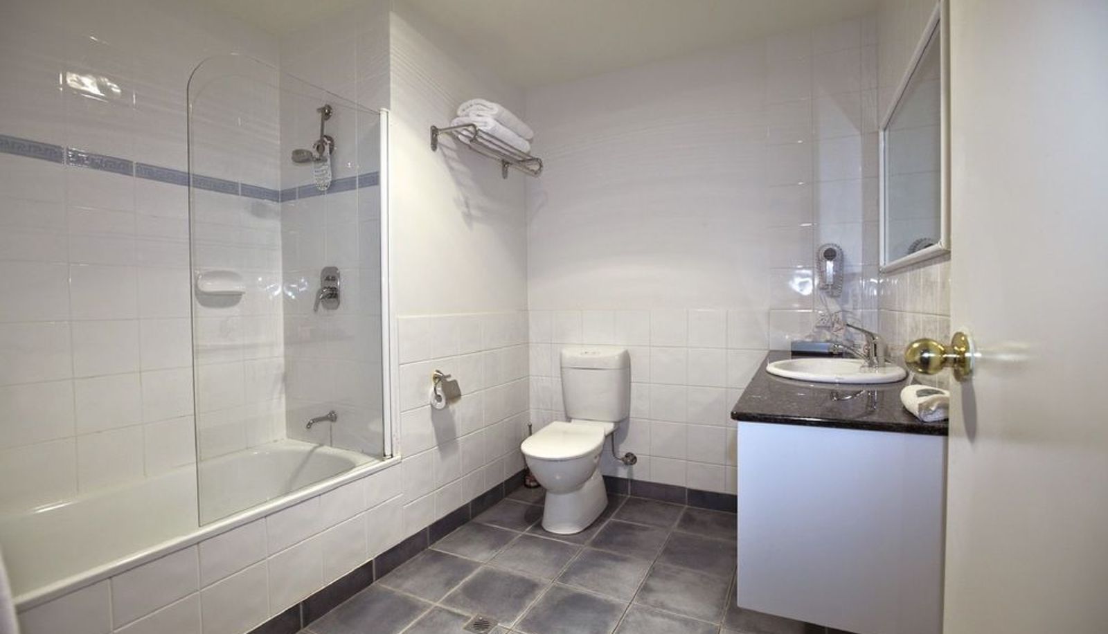 Badezimmer - Mayfair Plaza Motel