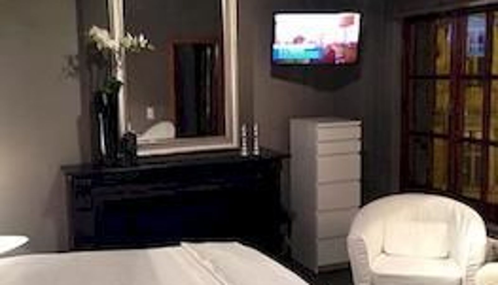 Chambre standard (simple) - Dirk Suites